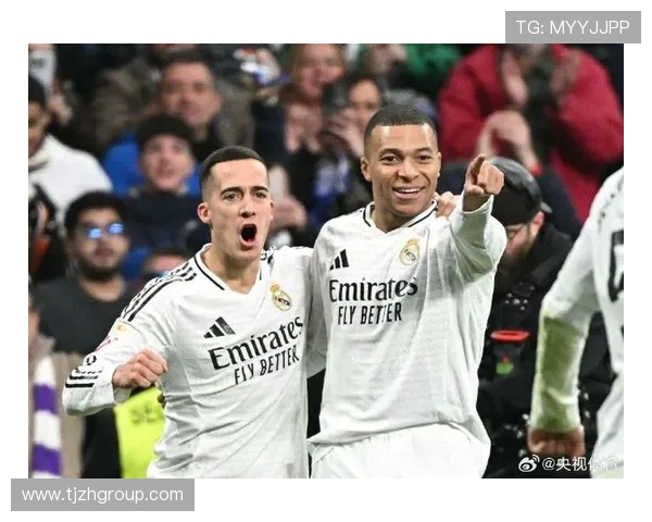 皇马大胜拉斯帕尔马斯4-1 豪取西甲第20轮三分领跑 皇马大胜拉斯帕尔马斯4-1 豪取西甲第20轮三分领跑