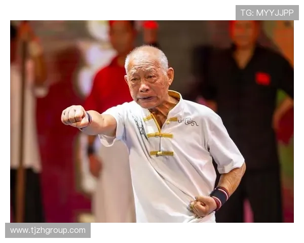 李剑鸣技压群雄勇夺全运会男子南拳南刀南棍全能冠军荣耀加身